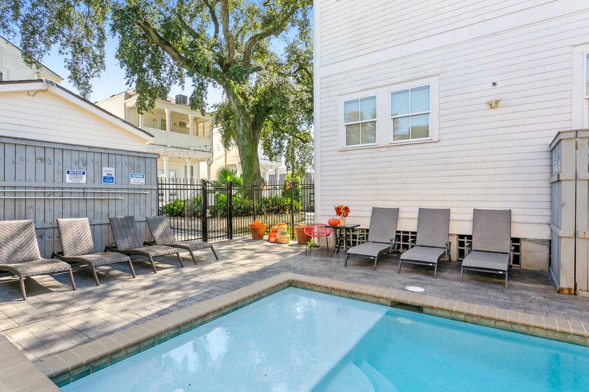 דירות ניו אורלינס Modern 2Br On Carondelet By Hosteeva מראה חיצוני תמונה