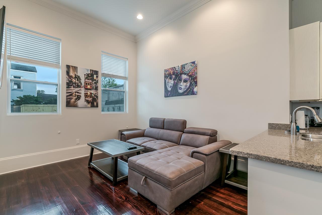 דירות ניו אורלינס Modern 2Br On Carondelet By Hosteeva מראה חיצוני תמונה