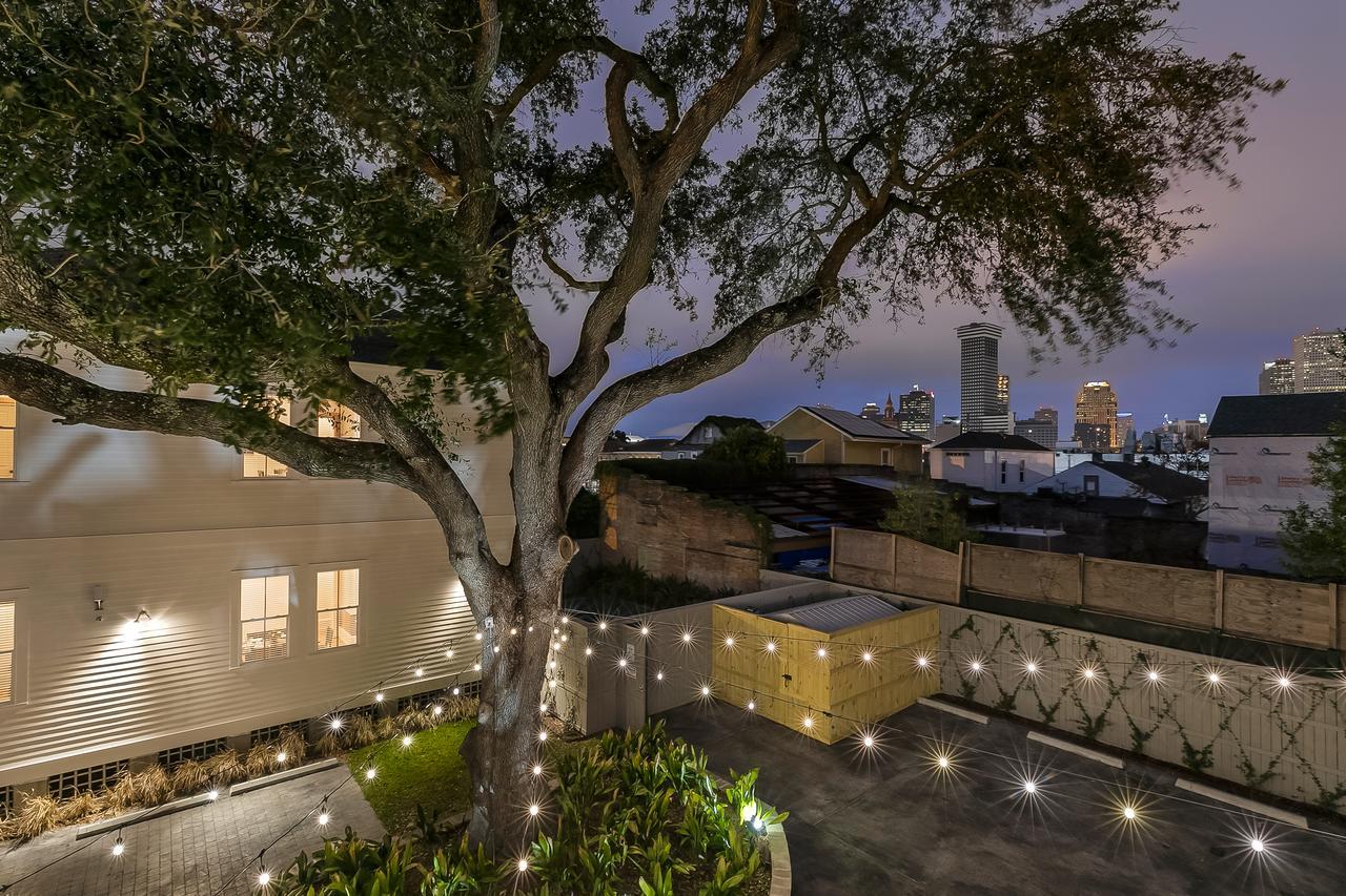 דירות ניו אורלינס Modern 2Br On Carondelet By Hosteeva מראה חיצוני תמונה